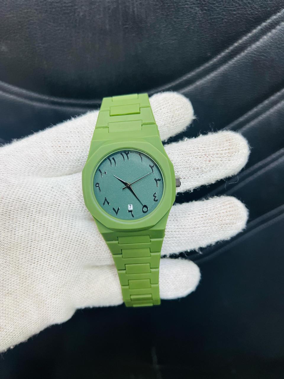 Style Multicolor Men's Quartz Watch ⌚